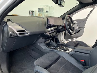 2026 BMW 1 SERIES thumbnail 41