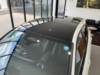 2026 BMW 1 SERIES photo 9