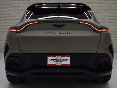 2024 Aston Martin DBX photo 8