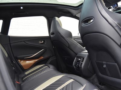 صورة مصغرة 26 لـ 2024 Aston Martin DBX