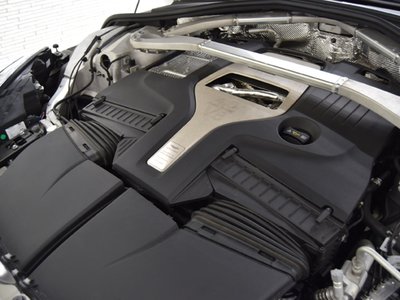 صورة مصغرة 31 لـ 2024 Aston Martin DBX