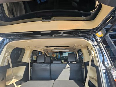 2017 Toyota VELLFIRE photo 37