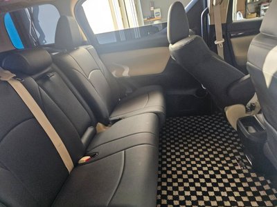 2017 Toyota VELLFIRE photo 30