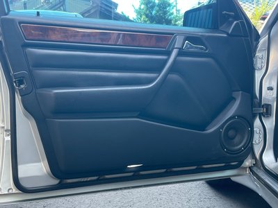 1991 Mercedes-BENZ E-CLASS photo 105