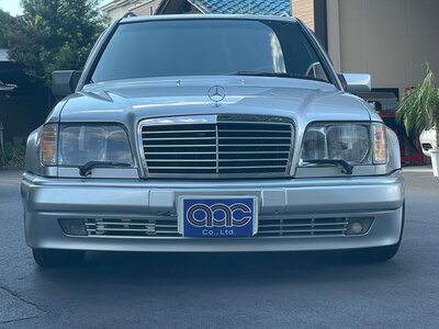1991 Mercedes-BENZ E-CLASS photo 8