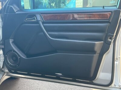 1991 Mercedes-BENZ E-CLASS photo 98