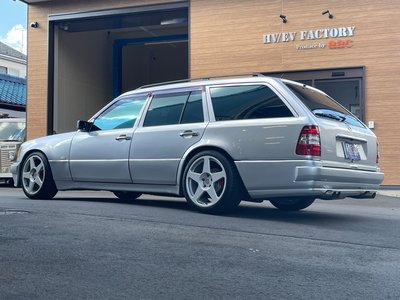 1991 Mercedes-BENZ E-CLASS photo 40