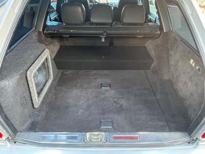 1991 Mercedes-BENZ E-CLASS photo 27