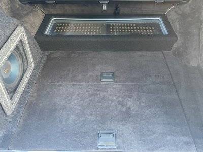 1991 Mercedes-BENZ E-CLASS photo 28
