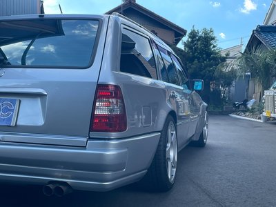 1991 Mercedes-BENZ E-CLASS photo 51