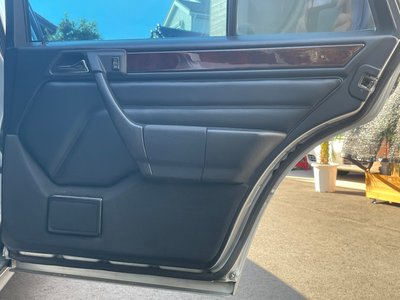 1991 Mercedes-BENZ E-CLASS photo 103