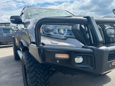 2019 Toyota LAND CRUISER PRADO thumbnail 29