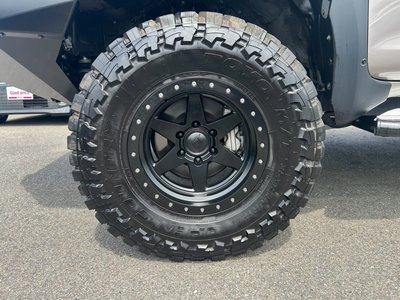 2019 Toyota LAND CRUISER PRADO thumbnail 36