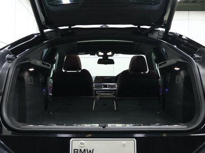 2022 BMW X6 photo 12