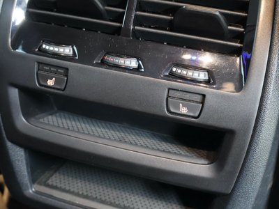 2022 BMW X6 thumbnail 40