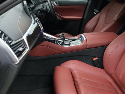 2022 BMW X6 thumbnail 33