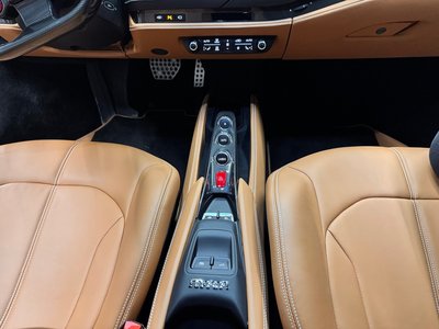 2021 Ferrari F8 SPIDER — миниатюра 24