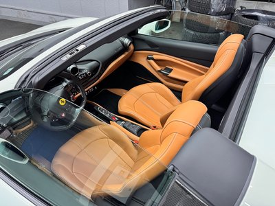 2021 Ferrari F8 SPIDER — миниатюра 28