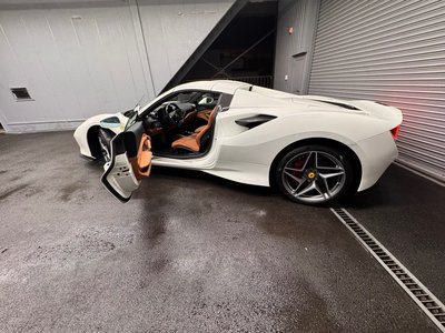 صورة 13 لـ 2021 Ferrari F8 SPIDER