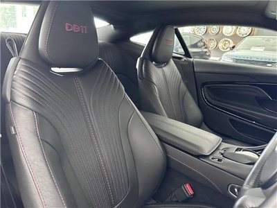 2017 Aston Martin DB11 — миниатюра 9