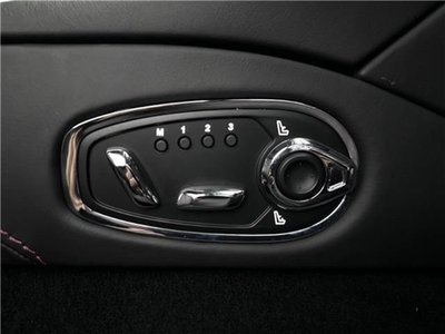 2017 Aston Martin DB11 — миниатюра 23