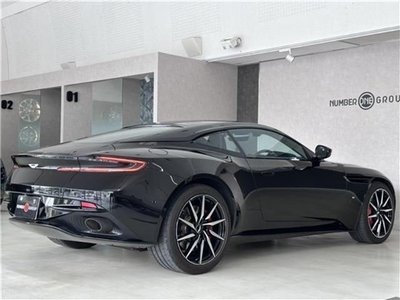 2017 Aston Martin DB11 — миниатюра 29