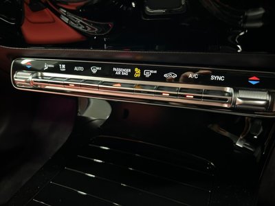 2025 Mercedes-BENZ CLA thumbnail 33