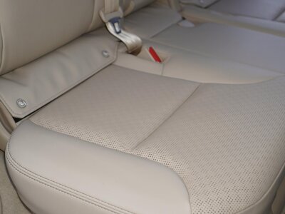 2023 Toyota LAND CRUISER 300 — фото 18