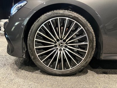 2026 Mercedes-BENZ E-CLASS photo 9