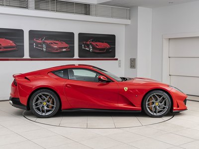 2018 Ferrari 812 SUPERFAST — фото 29