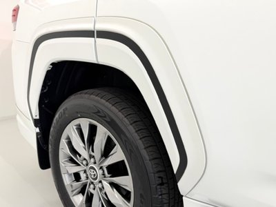 صورة 63 لـ 2025 Toyota LAND CRUISER 300