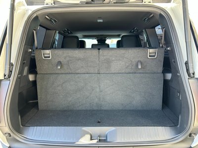 صورة 27 لـ 2025 Toyota LAND CRUISER 250