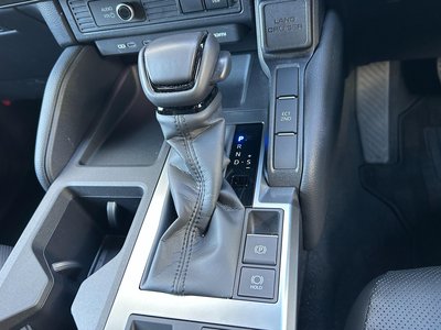 صورة 47 لـ 2025 Toyota LAND CRUISER 250