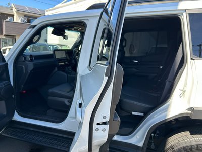 صورة 40 لـ 2025 Toyota LAND CRUISER 250