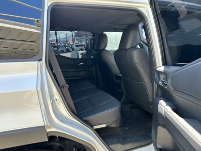 صورة 33 لـ 2025 Toyota LAND CRUISER 250