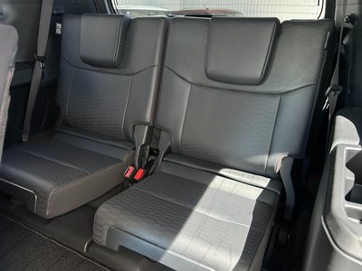 صورة 43 لـ 2025 Toyota LAND CRUISER 250