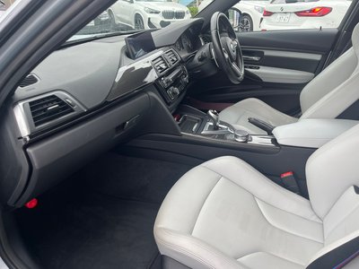 2017 BMW M3 SEDAN — миниатюра 20