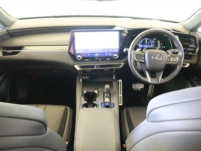صورة مصغرة 14 لـ 2024 Lexus RX