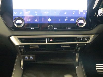 صورة مصغرة 15 لـ 2024 Lexus RX