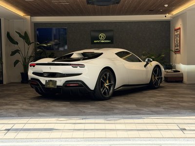 2024 Ferrari 296 GTS 照片 8