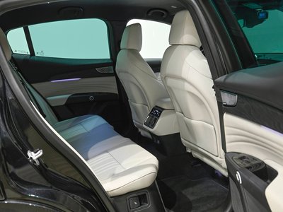 صورة مصغرة 27 لـ 2023 Maserati GRECALE