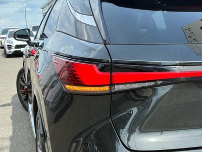 صورة مصغرة 43 لـ 2025 Lexus RX