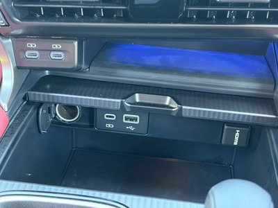 صورة مصغرة 74 لـ 2025 Lexus RX