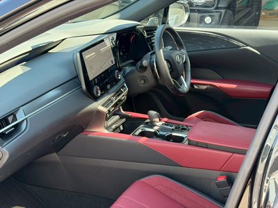 صورة مصغرة 59 لـ 2025 Lexus RX