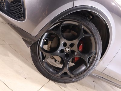 2025 ALFA Romeo STELVIO — миниатюра 16