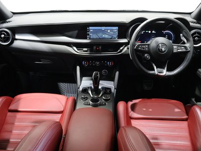 2025 ALFA Romeo STELVIO — миниатюра 21