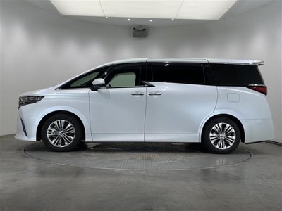 2023 Toyota ALPHARD — фото 31