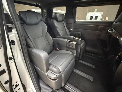2025 Toyota ALPHARD 照片 38