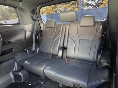 2025 Toyota VELLFIRE thumbnail 29