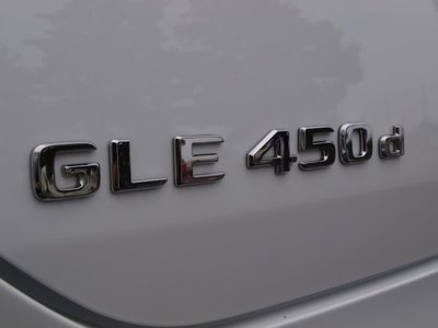 2026 Mercedes-BENZ GLE — фото 38
